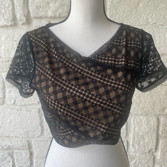 BCBG Maxazaria Vicky Crop Top / Size Small - Picture 6 of 13